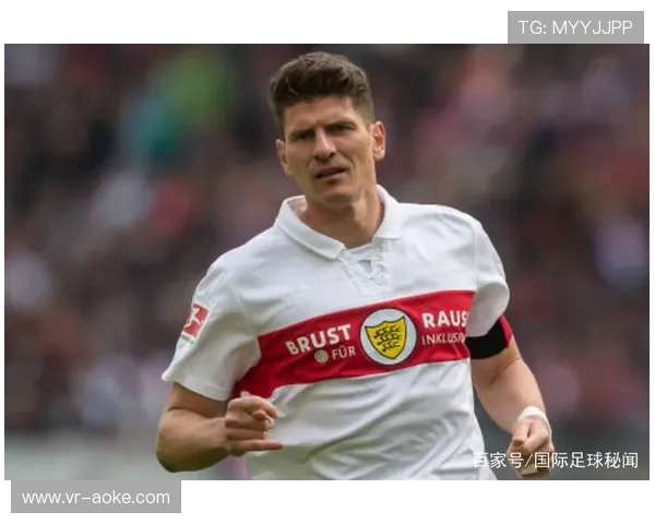 “德甲俱乐部开设青训学院,培养下一代国脚” “德甲俱乐部开设青训学院,培养下一代国脚”