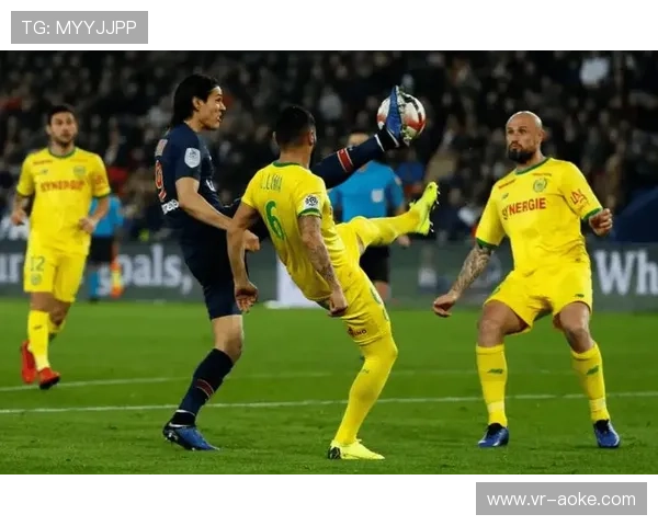 巴黎FC客场2-1胜南特，积分榜紧追欧战区